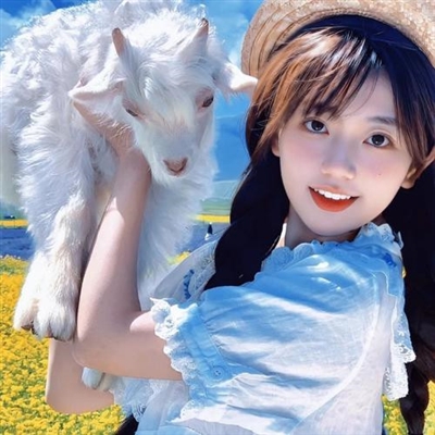 2023最好看的女生微信头像(24张)