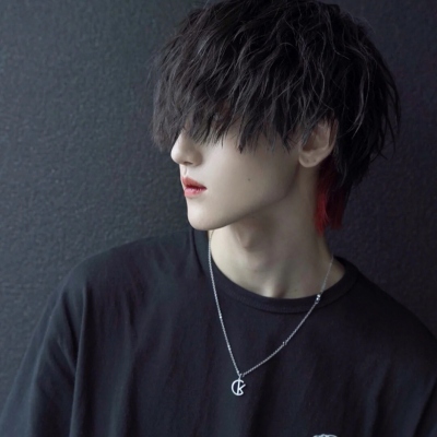 一眼就沦陷的男友力爆棚的男生头像(优选36张)
