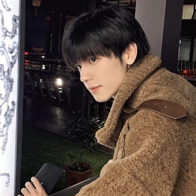 一眼就沦陷的男友力爆棚的男生头像(优选36张)