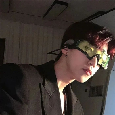 一眼就沦陷的男友力爆棚的男生头像(优选36张)