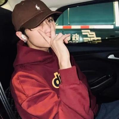 一眼就沦陷的男友力爆棚的男生头像(优选36张)