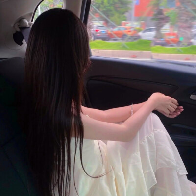 女人最适合的抖音头像背影(24张)