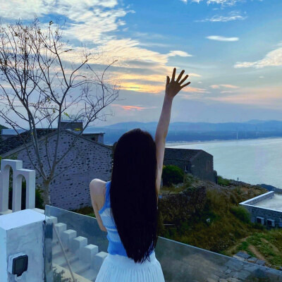 女人最适合的抖音头像背影(24张)