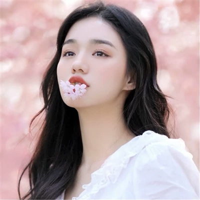 让男生看一眼就心动的女生头像(优选24张)