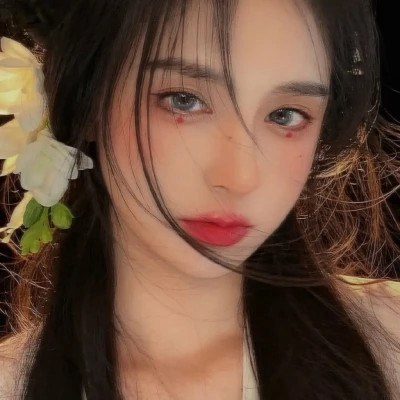 2023微信头像个性女生(26张)