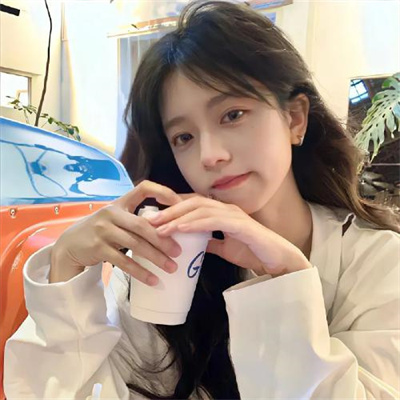 2024品味高级的女生头像(精选24张)
