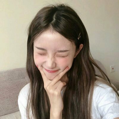 笑容超治愈的女生头像图片(优选24张)