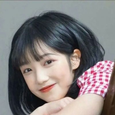 笑容超治愈的女生头像图片(优选24张)