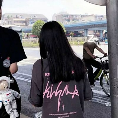 微信头像情侣一左一右(18张)