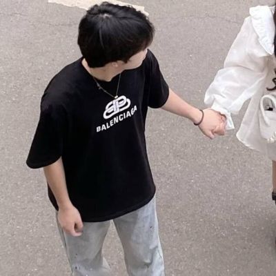 微信头像情侣一左一右(18张)
