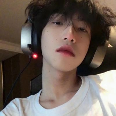 男士有深意的头像(共22张)
