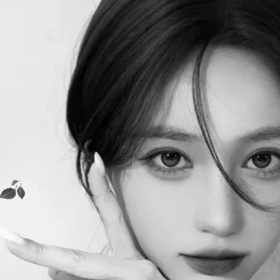 2023微信最火的头像女生(优选18张)