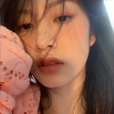 高颜值抖音网红头像图片女(20张)
