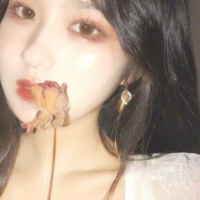 高颜值抖音网红头像图片女(20张)
