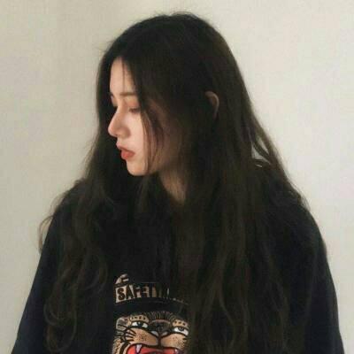 俏皮可爱的元气少女高清头像(共20张)