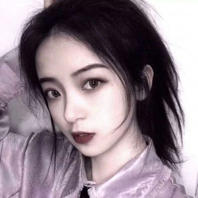 气质型长发女生好看的头像(共22张)