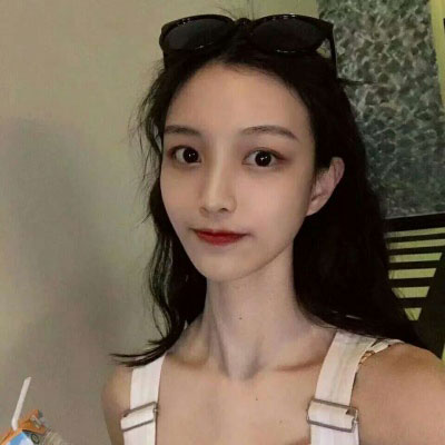 气质型长发女生好看的头像(共22张)