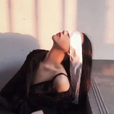 2023最火女神微信头像(优选24张)