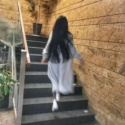 微信头像女2023年背影(精选22张)