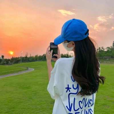 微信头像女2023年背影(精选22张)