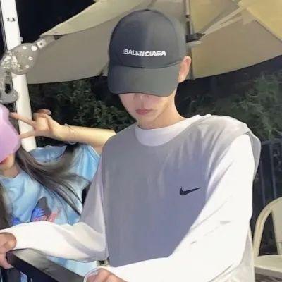 情侣头像2023最新版一男一女(精选20张)