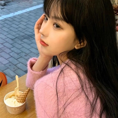 抖音最新女生头像真人(16张)
