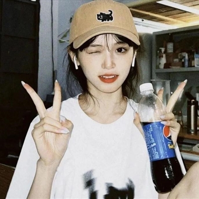 抖音最新女生头像真人(16张)