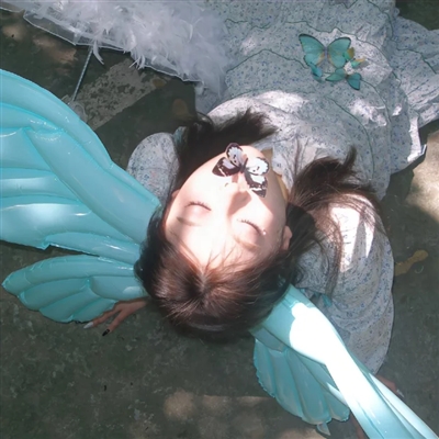 抖音最新女生头像真人(16张)