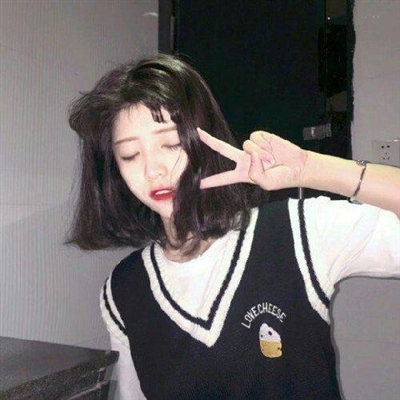 2024有气质有有韵味的女生头像(精选16张)