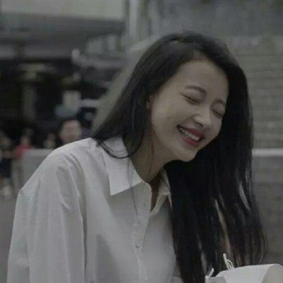 2024有气质有有韵味的女生头像(精选16张)