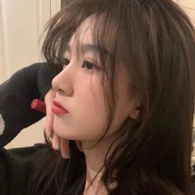 2024有气质有有韵味的女生头像(精选16张)