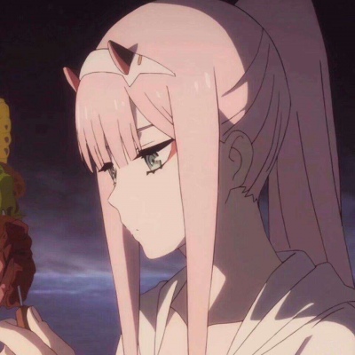微博唯美忧郁女生头像动漫(精选16张)