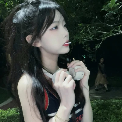 青春有活力的头像女(优选16张)