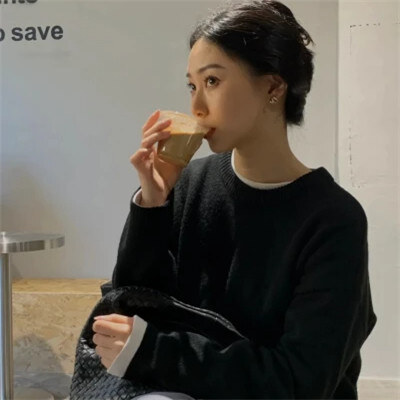 2024年最火女生的头像(优选16张)