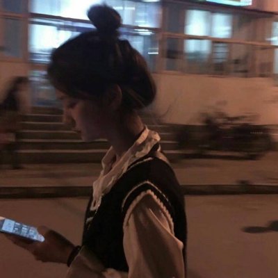 高冷范女生头像(共16张)