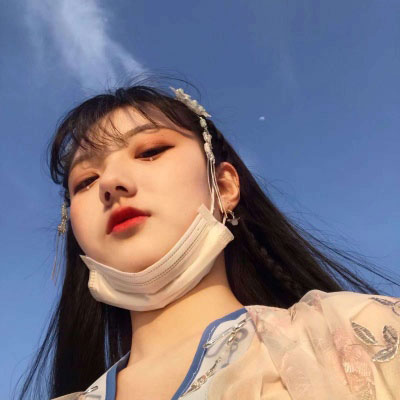 高清蓝色系女生头像(精选16张)
