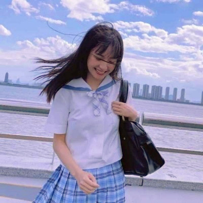 治愈系蓝色风格女生头像图片(精选16张)