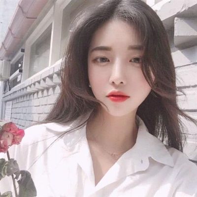吸引男生的女生头像图片真人(共16张)