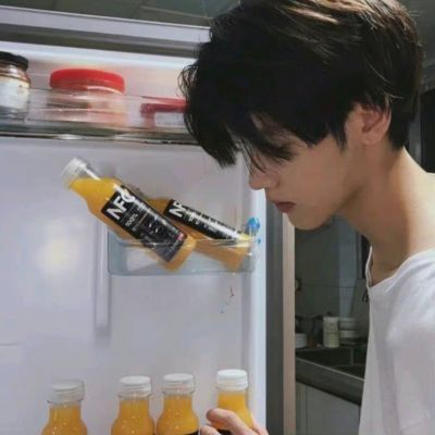 让人一看就心动的头像男(优选16张)