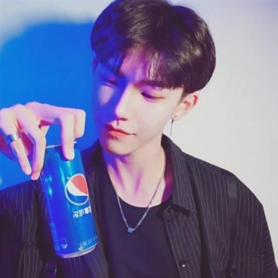 让人一看就心动的头像男(优选16张)