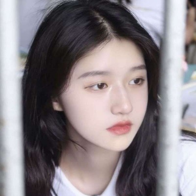 2024最流行的头像女(优选16张)