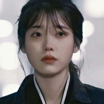 2024年最流行的女生头像(共16张)