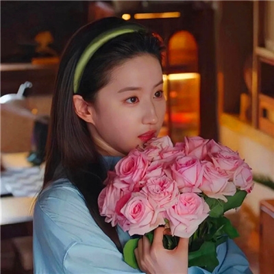2024好运的微信头像女士(精选16张)