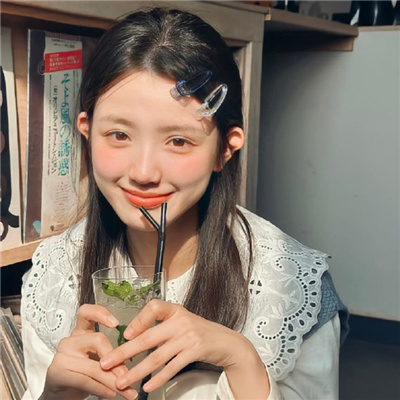 世界上最流行的头像女(共16张)
