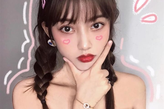 世界上最流行的头像女(共16张)