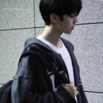 适合95后男生微信头像(16张)