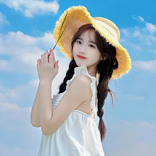 抖音里最火的2024头像女(共16张)