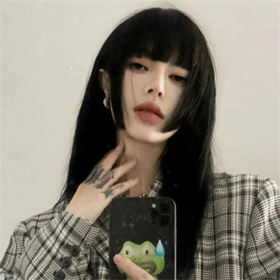 2024年最火微信头像女生唯美(共16张)