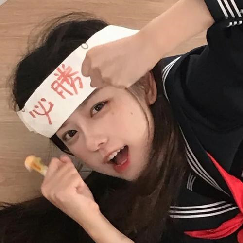 2024微信最新头像女生(16张)