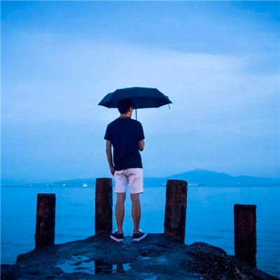 适合五十岁男人的微信头像图片(优选12张)